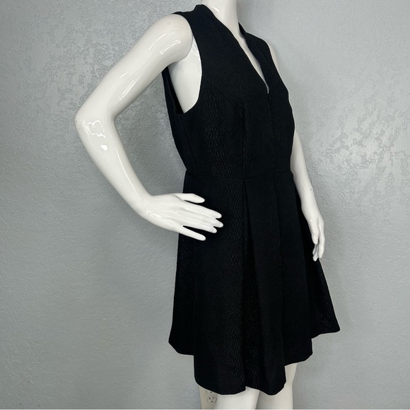 Classic Black Cocktail Prep Goth Grunge Snake Print Textured Dress Size 12 - Picture 6 of 13